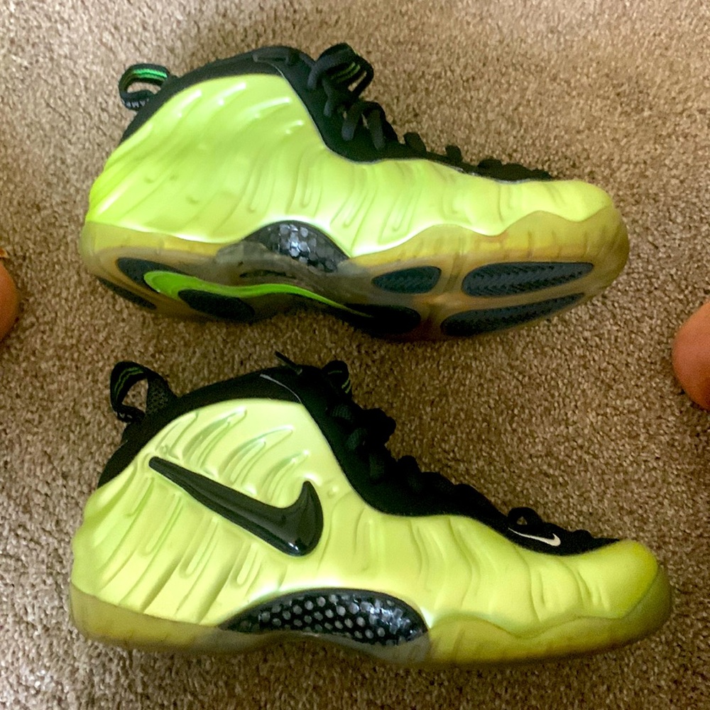 Nike foamposite Lime Green